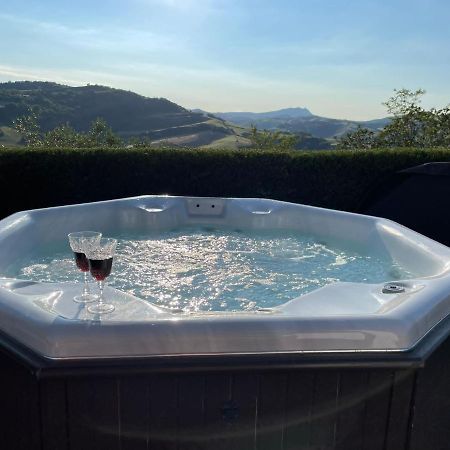 Villa Tamara Country & Spa Suites Montefiore Conca Kültér fotó