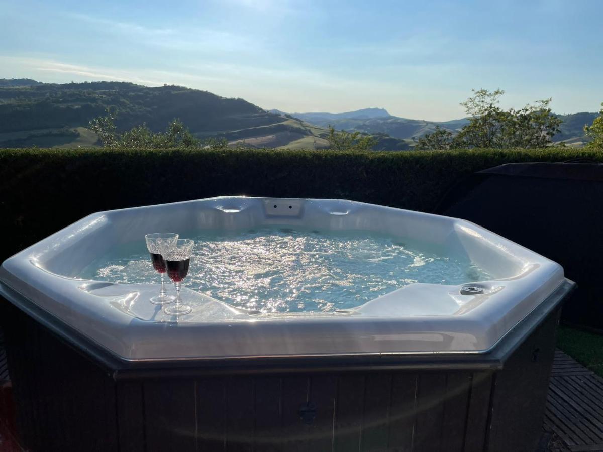 Villa Tamara Country & Spa Suites Montefiore Conca Kültér fotó