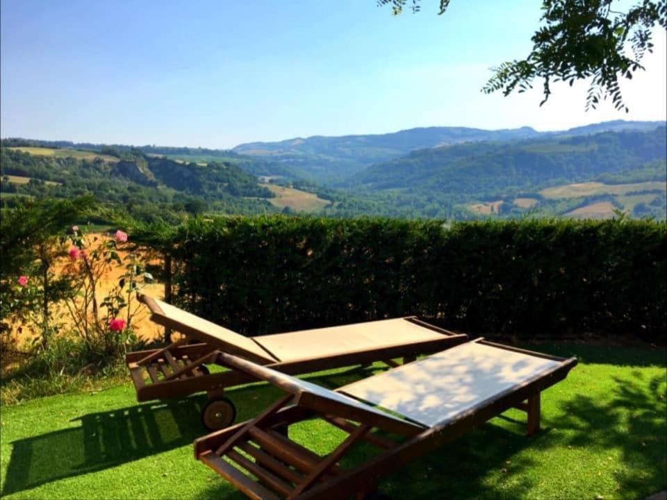 Villa Tamara Country & Spa Suites Montefiore Conca Kültér fotó