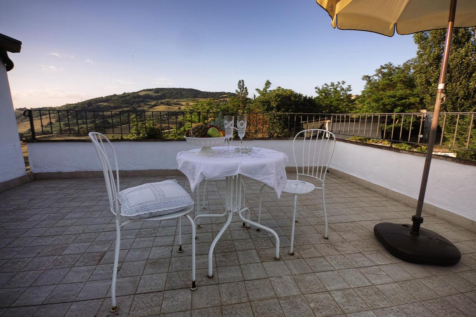 Villa Tamara Country & Spa Suites Montefiore Conca Kültér fotó